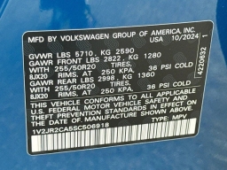 Volkswagen Atlas 2.0T SE w/Technology FWD 2025