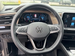 Volkswagen Atlas 2.0T SE w/Technology FWD 2025
