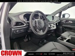 Chrysler Pacifica Select FWD 2025