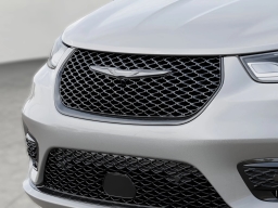 Chrysler Pacifica Select FWD 2026