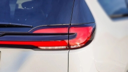 Chrysler Pacifica Select FWD 2026