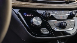 Chrysler Pacifica Select FWD 2026