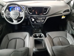 Chrysler Pacifica Select FWD 2026