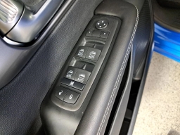 Chrysler Pacifica Select FWD 2026