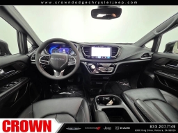 Chrysler Pacifica Select FWD 2025