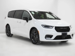 Chrysler Pacifica Select FWD 2026