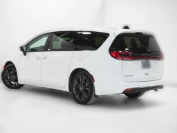 Chrysler Pacifica Select FWD 2026