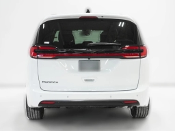 Chrysler Pacifica Select FWD 2026