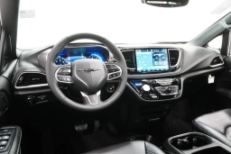 Chrysler Pacifica Select FWD 2026