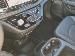 Chrysler Pacifica Select FWD 2026