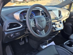 Chrysler Pacifica Select FWD 2026