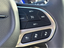 Chrysler Pacifica Select FWD 2026