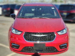 Chrysler Pacifica Select FWD 2026