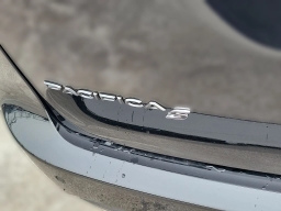 Chrysler Pacifica Select FWD 2026