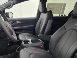 Chrysler Pacifica Select FWD 2026