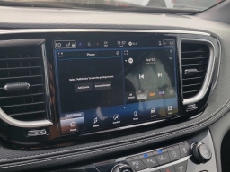 Chrysler Pacifica Select FWD 2025