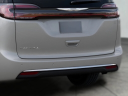 Chrysler Pacifica Select FWD 2026