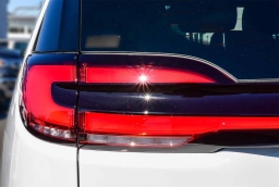 Chrysler Pacifica Select FWD 2026