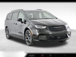 Chrysler Pacifica Select FWD 2026