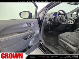 Chrysler Pacifica Select FWD 2026