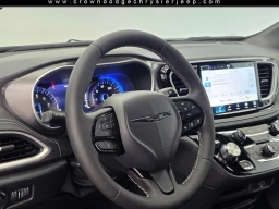 Chrysler Pacifica Select FWD 2026