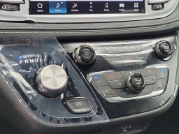 Chrysler Pacifica Select FWD 2026