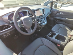 Chrysler Pacifica Select FWD 2026