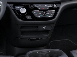 Chrysler Voyager LX FWD 2026