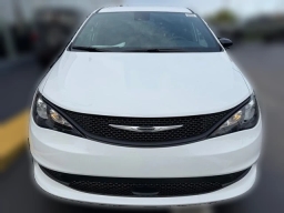 Chrysler Voyager LX FWD 2026