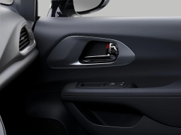 Chrysler Voyager LX FWD 2026