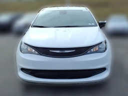 Chrysler Voyager LX FWD 2026