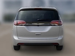 Chrysler Voyager LX FWD 2026