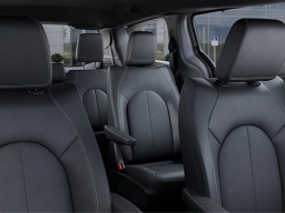 Chrysler Voyager LX FWD 2026