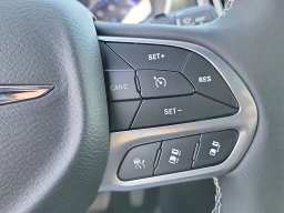 Chrysler Voyager LX FWD 2025