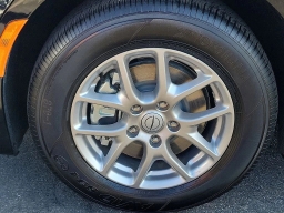 Chrysler Voyager LX FWD 2025