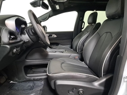 Chrysler Pacifica Limited FWD 2026