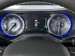 Chrysler Pacifica Limited FWD 2026