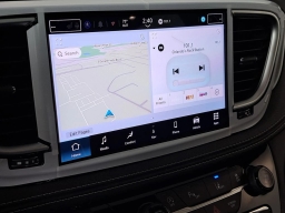 Chrysler Pacifica Limited FWD 2026