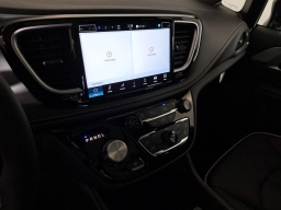 Chrysler Pacifica Limited FWD 2026