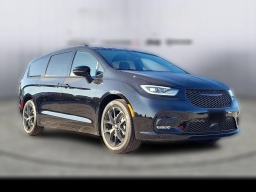 Chrysler Pacifica Limited FWD 2026