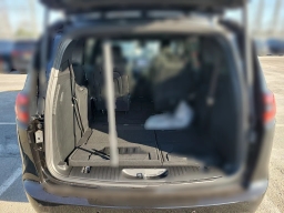 Chrysler Pacifica Limited FWD 2026