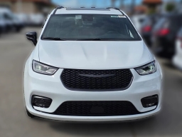 Chrysler Pacifica Limited FWD 2026