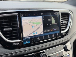 Chrysler Pacifica Limited FWD 2026