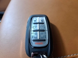 Chrysler Pacifica Pinnacle FWD 2026