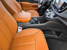 Chrysler Pacifica Pinnacle FWD 2026