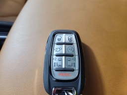 Chrysler Pacifica Pinnacle FWD 2026