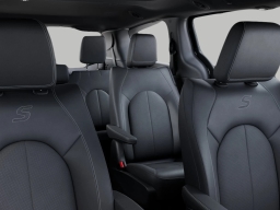 Chrysler Pacifica Select AWD 2026