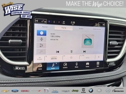 Chrysler Pacifica Select AWD 2026