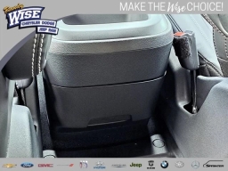 Chrysler Pacifica Select AWD 2026