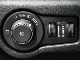 Chrysler Pacifica Select AWD 2026